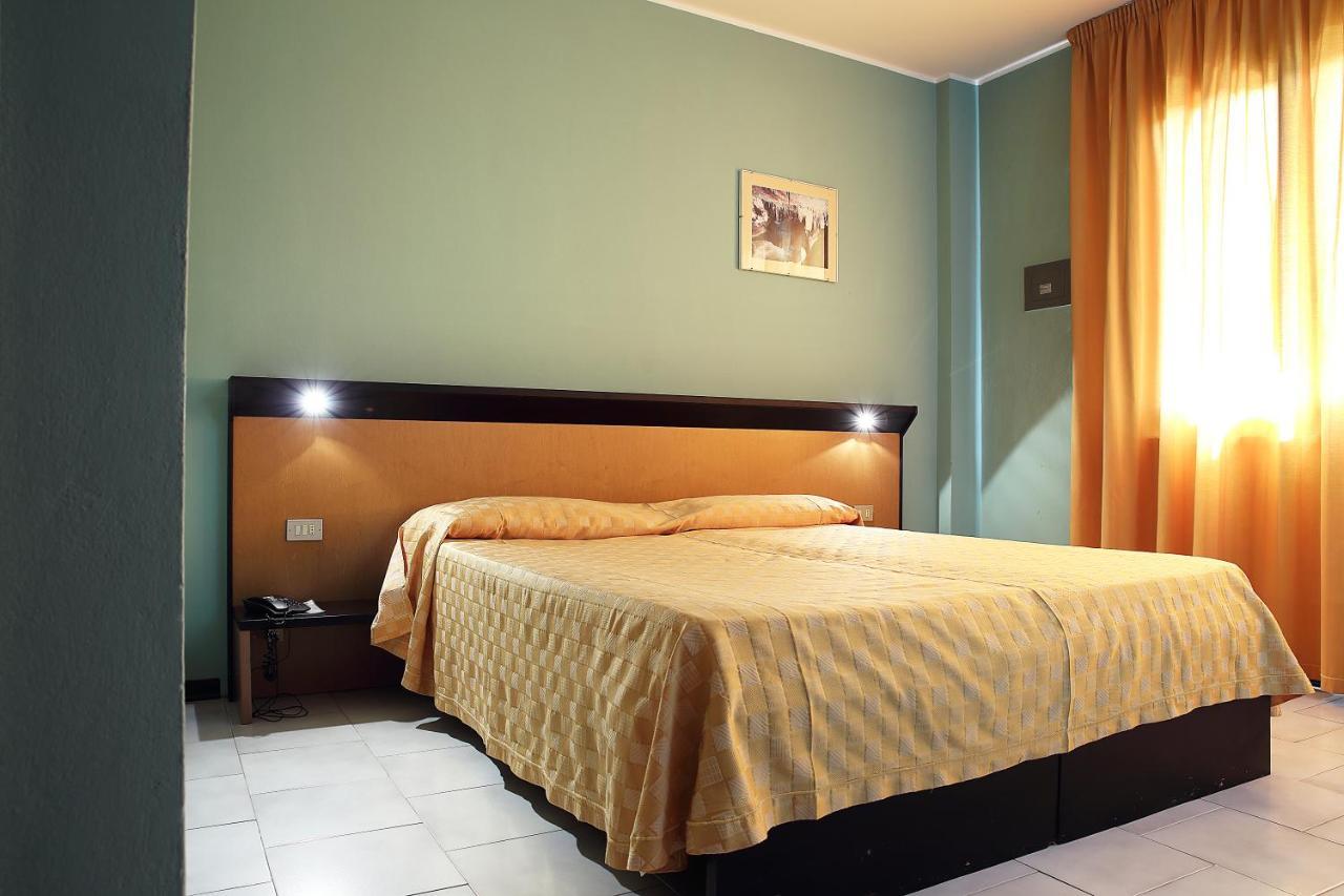אלגהרו Green Sporting Club Hotel מראה חיצוני תמונה
