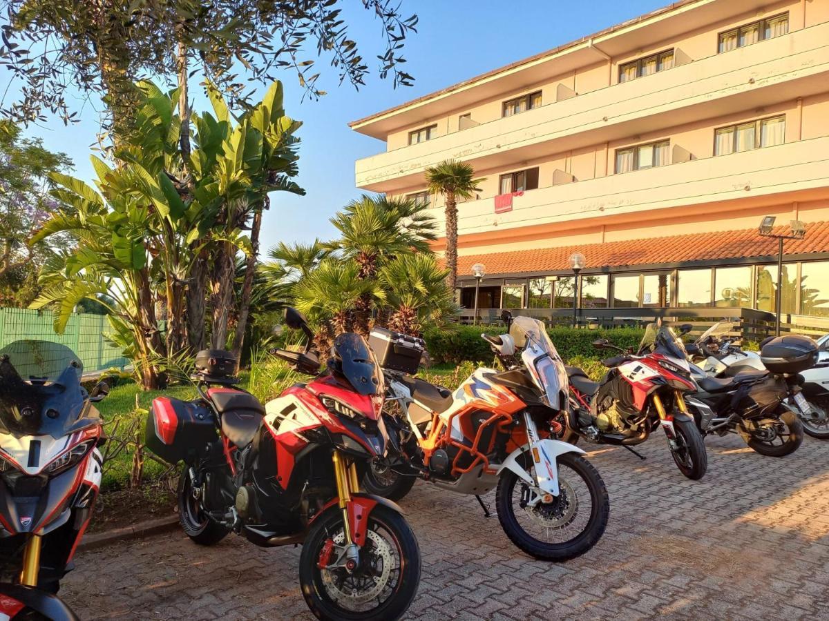 אלגהרו Green Sporting Club Hotel מראה חיצוני תמונה