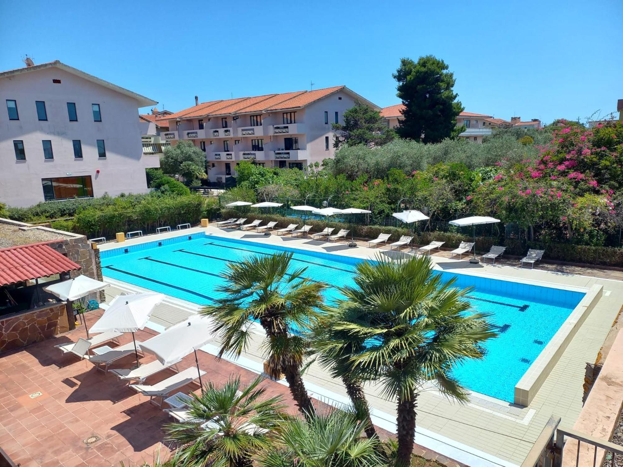אלגהרו Green Sporting Club Hotel מראה חיצוני תמונה