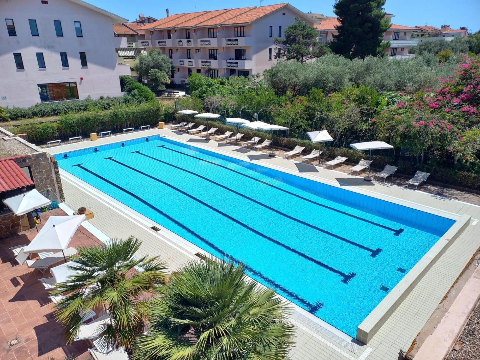 אלגהרו Green Sporting Club Hotel מראה חיצוני תמונה
